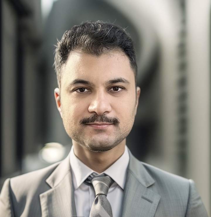 Farzam Nazari